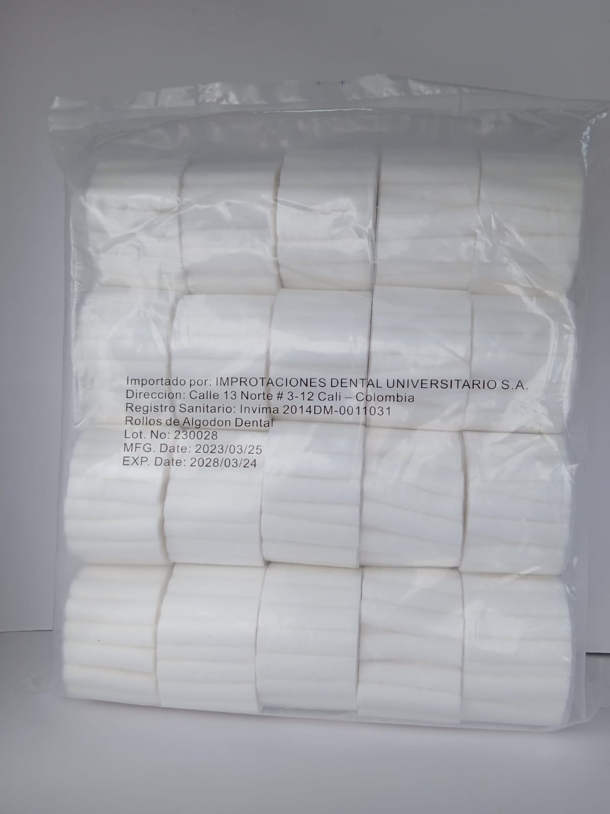 Rollos de Algodón Dental - DOCHEM